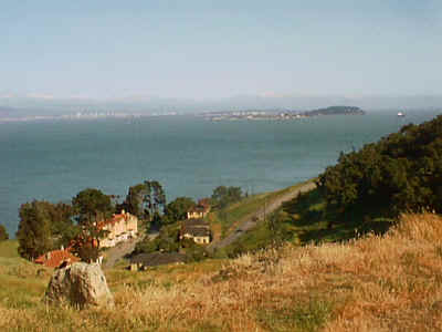 fortview.jpg (85963 bytes)